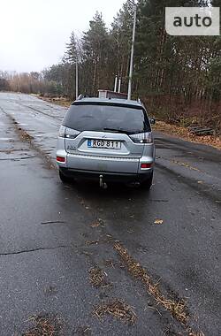 Внедорожник / Кроссовер Mitsubishi Outlander 2010 в Хмельницком