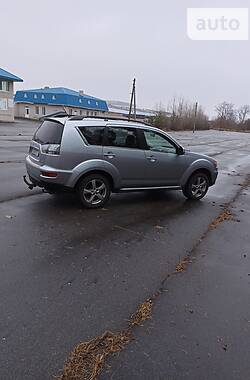 Внедорожник / Кроссовер Mitsubishi Outlander 2010 в Хмельницком