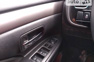 Позашляховик / Кросовер Mitsubishi Outlander 2013 в Черкасах