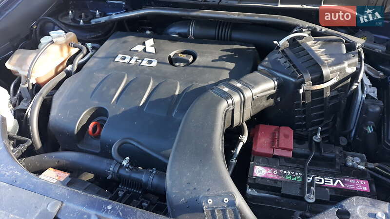 Позашляховик / Кросовер Mitsubishi Outlander 2007 в Бориславі