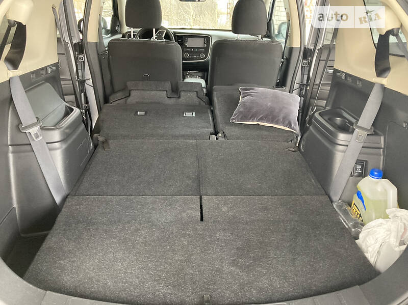 Внедорожник / Кроссовер Mitsubishi Outlander 2018 в Броварах