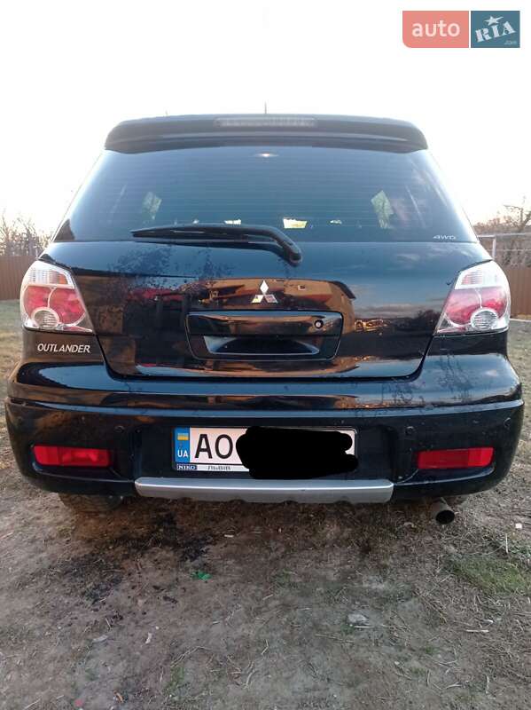 Хэтчбек Mitsubishi Outlander 2008 в Виноградове