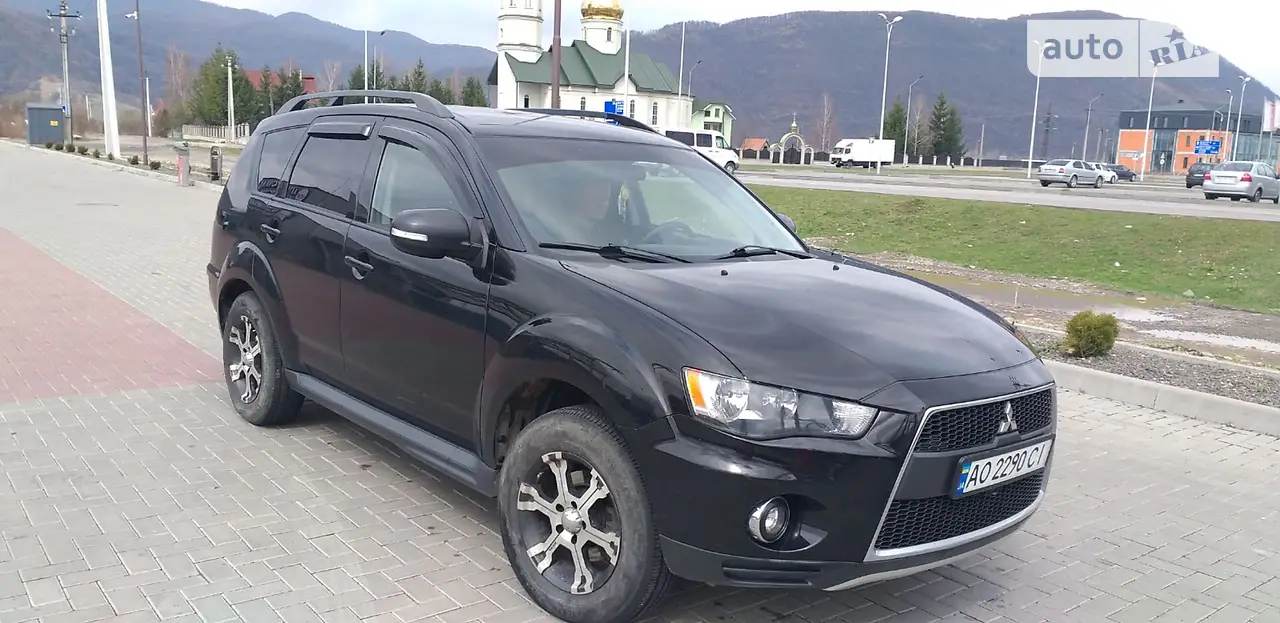 2011 Mitsubishi Outlander - мініатюра 17