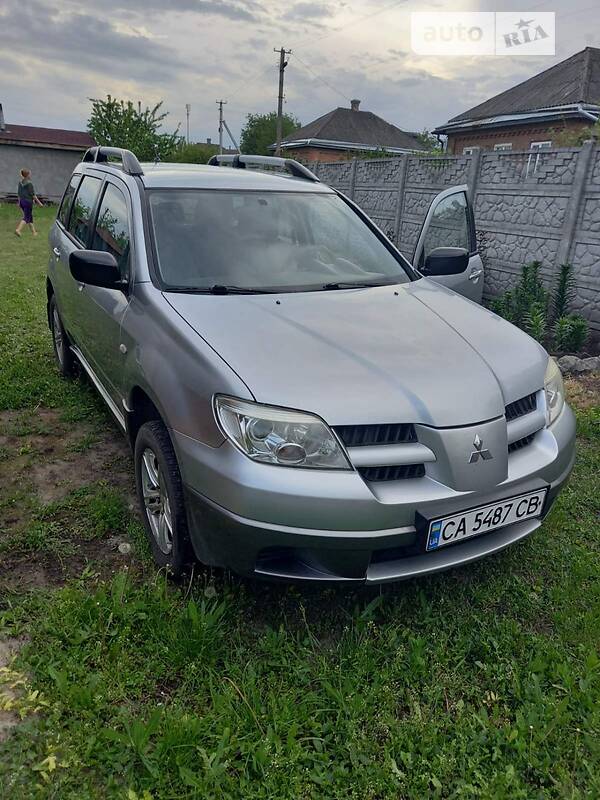 Позашляховик / Кросовер Mitsubishi Outlander 2008 в Золотоноші