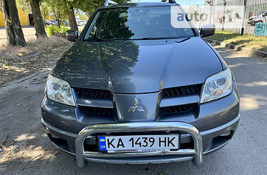 Позашляховик / Кросовер Mitsubishi Outlander 2006 в Черкасах