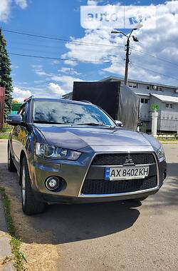 Внедорожник / Кроссовер Mitsubishi Outlander 2010 в Броварах