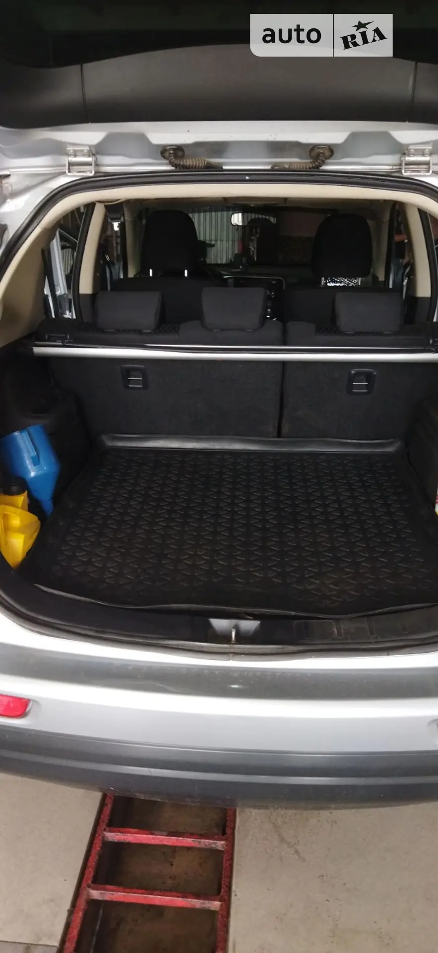 2013 Mitsubishi Outlander - мініатюра 12