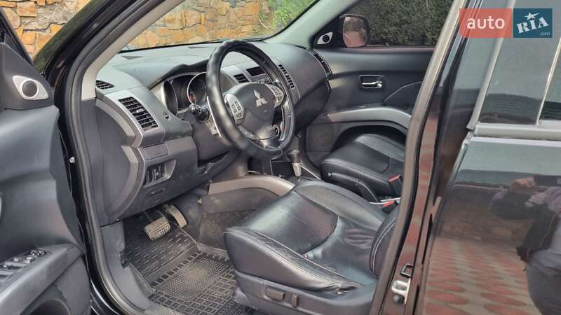 Позашляховик / Кросовер Mitsubishi Outlander 2007 в Бершаді фото 21 Позашляховик / Кросовер Mitsubishi Outlander 2007 в Бершаді