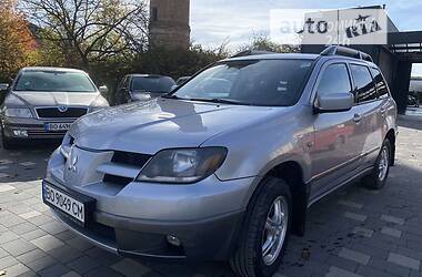 Позашляховик / Кросовер Mitsubishi Outlander 2004 в Бучачі