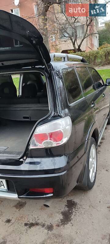 Внедорожник / Кроссовер Mitsubishi Outlander 2009 в Львове