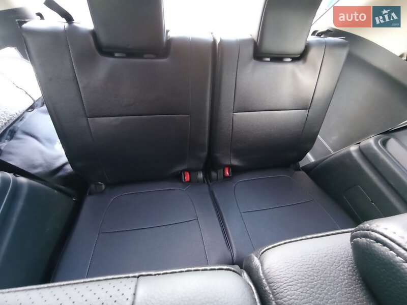 Позашляховик / Кросовер Mitsubishi Outlander 2017 в Запоріжжі