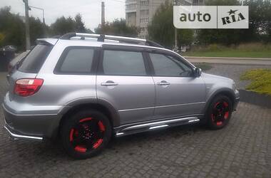 Внедорожник / Кроссовер Mitsubishi Outlander 2006 в Львове