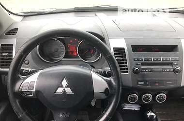 Внедорожник / Кроссовер Mitsubishi Outlander 2007 в Киеве