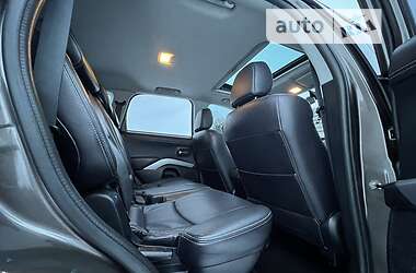 Внедорожник / Кроссовер Mitsubishi Outlander 2011 в Стрые