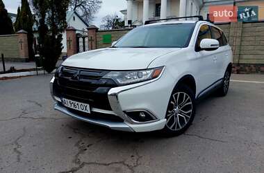 Внедорожник / Кроссовер Mitsubishi Outlander 2015 в Белой Церкви