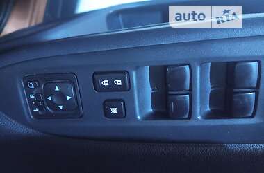 Позашляховик / Кросовер Mitsubishi Outlander 2013 в Обухові