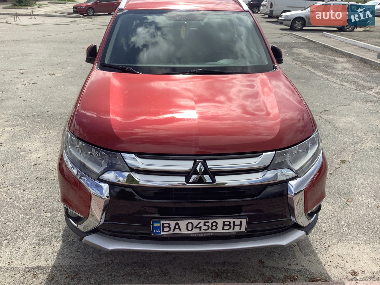 2017 Mitsubishi Outlander - мініатюра 13