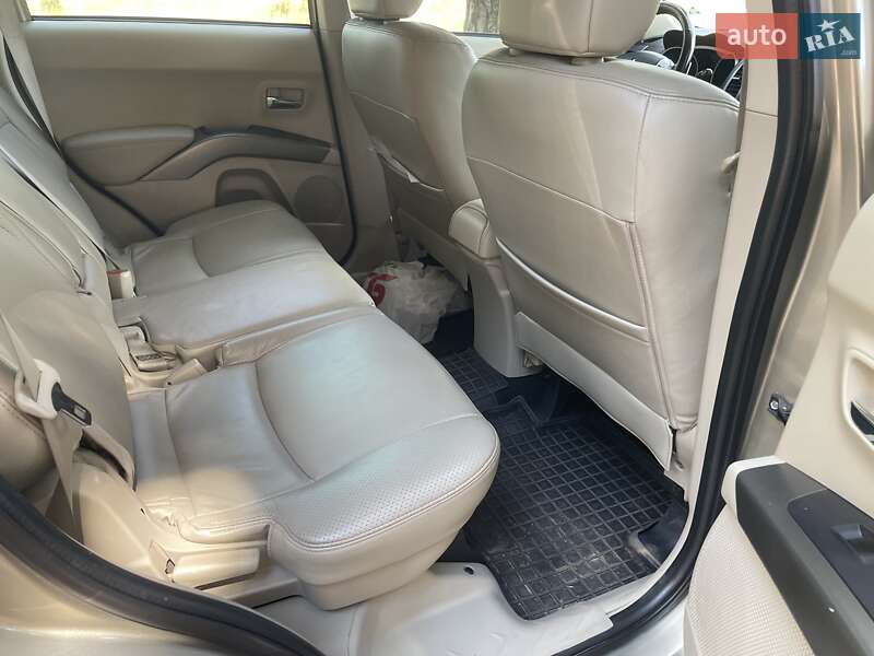 Позашляховик / Кросовер Mitsubishi Outlander 2007 в Охтирці