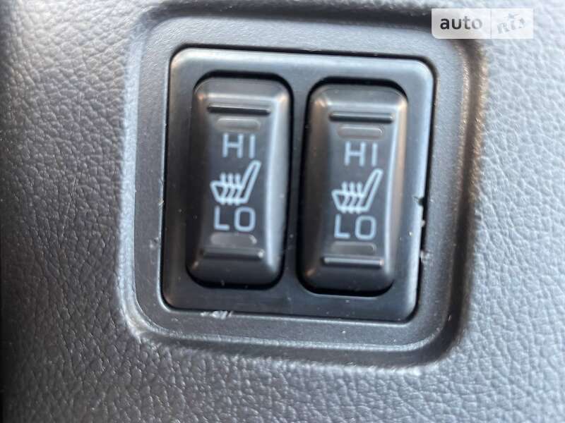 Внедорожник / Кроссовер Mitsubishi Outlander 2014 в Киеве