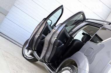 Внедорожник / Кроссовер Mitsubishi Outlander 2012 в 