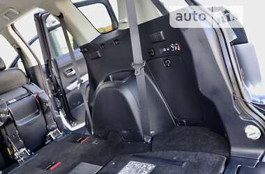 Внедорожник / Кроссовер Mitsubishi Outlander 2012 в 