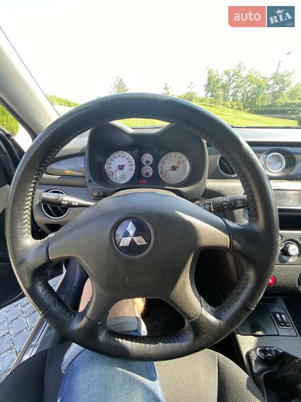 Позашляховик / Кросовер Mitsubishi Outlander 2010 в Дніпрі