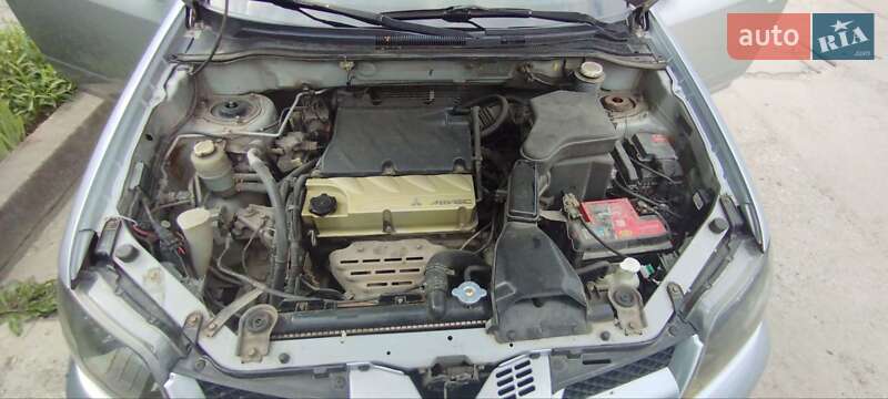 Позашляховик / Кросовер Mitsubishi Outlander 2004 в Теофіполі фото 5 Позашляховик / Кросовер Mitsubishi Outlander 2004 в Теофіполі