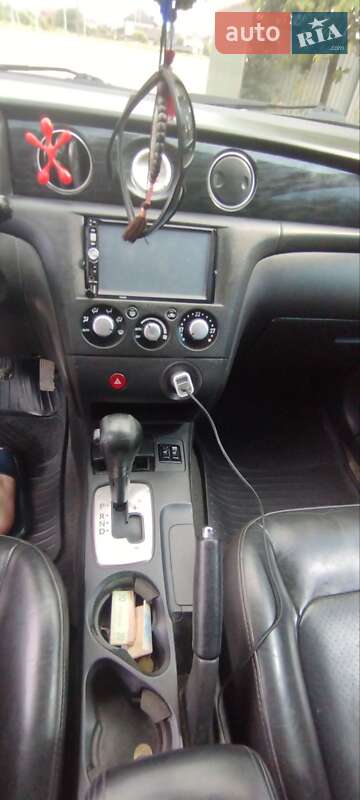 Позашляховик / Кросовер Mitsubishi Outlander 2004 в Теофіполі фото 21 Позашляховик / Кросовер Mitsubishi Outlander 2004 в Теофіполі