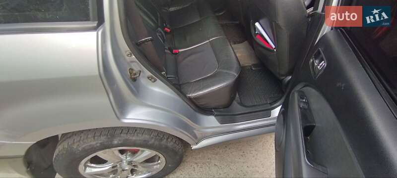 Позашляховик / Кросовер Mitsubishi Outlander 2004 в Теофіполі фото 34 Позашляховик / Кросовер Mitsubishi Outlander 2004 в Теофіполі