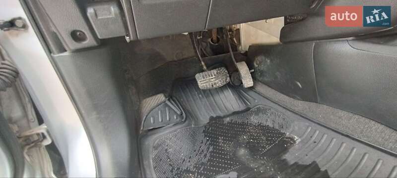 Позашляховик / Кросовер Mitsubishi Outlander 2004 в Теофіполі фото 30 Позашляховик / Кросовер Mitsubishi Outlander 2004 в Теофіполі