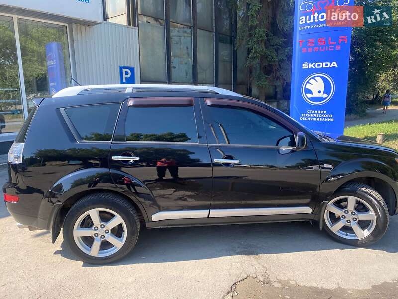 Внедорожник / Кроссовер Mitsubishi Outlander 2008 в Днепре фото 6 Внедорожник / Кроссовер Mitsubishi Outlander 2008 в Днепре