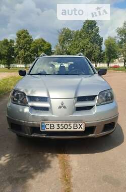 Внедорожник / Кроссовер Mitsubishi Outlander 2003 в Чернигове