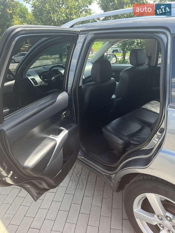 Внедорожник / Кроссовер Mitsubishi Outlander 2007 в Ровно фото 9 Внедорожник / Кроссовер Mitsubishi Outlander 2007 в Ровно