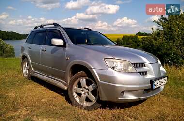 Внедорожник / Кроссовер Mitsubishi Outlander 2008 в 