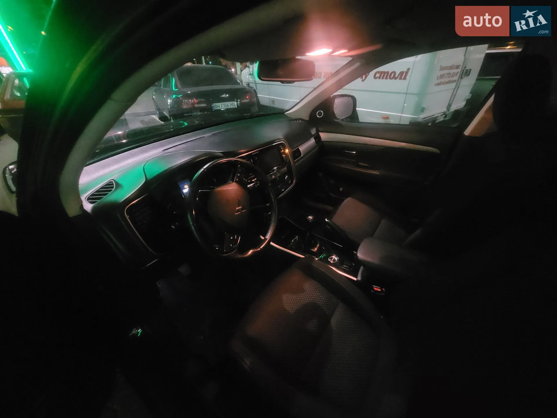 2016 Mitsubishi Outlander - мініатюра 9