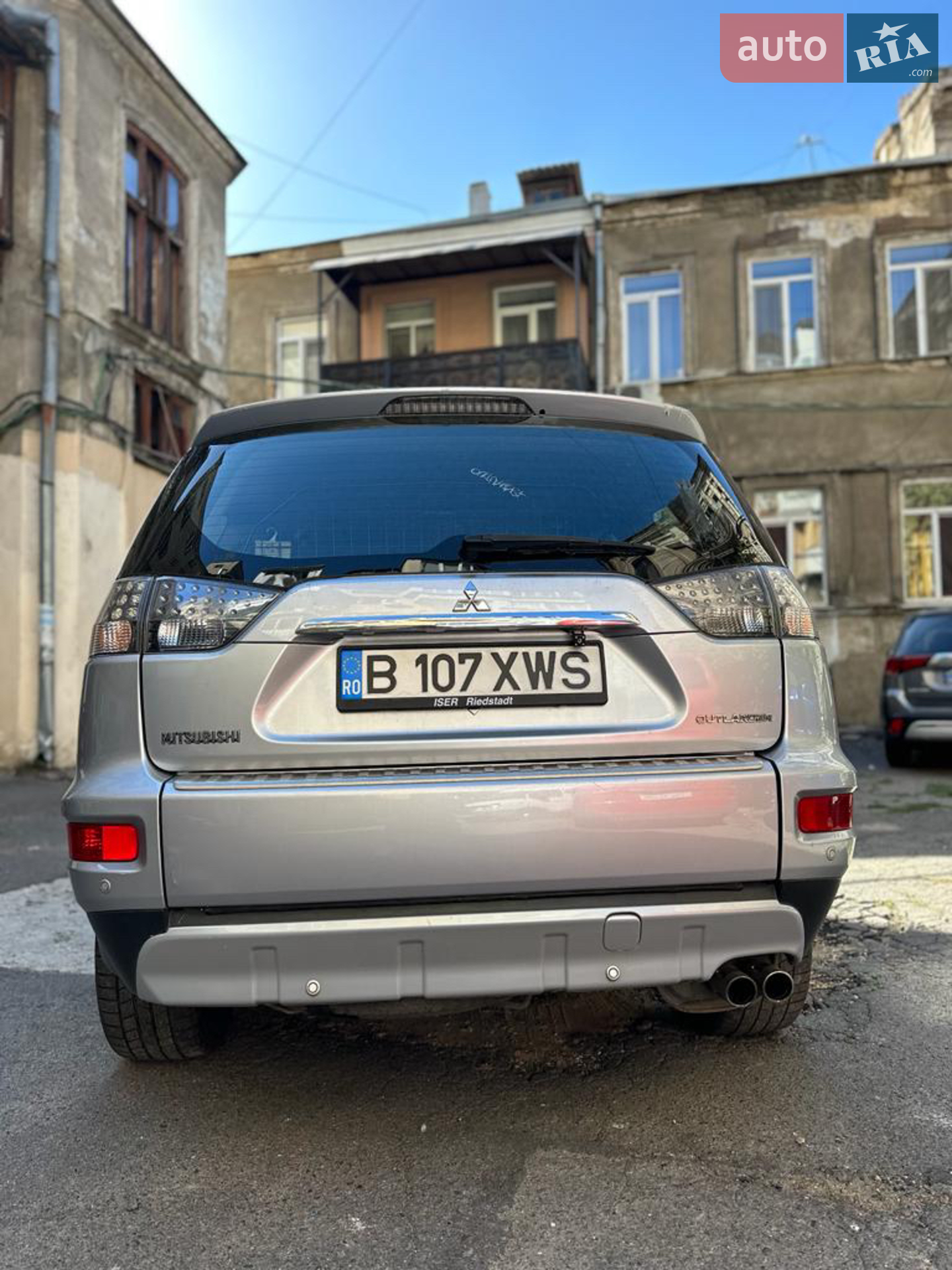 2011 Mitsubishi Outlander - мініатюра 2