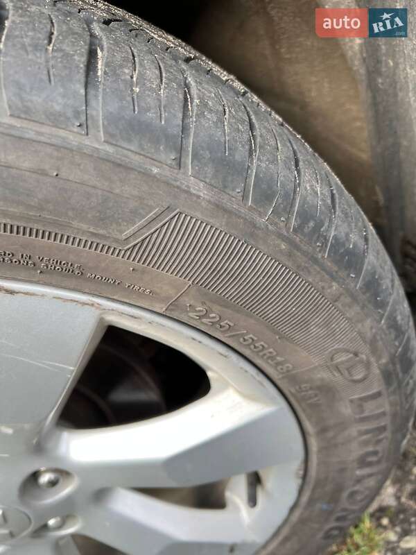 Внедорожник / Кроссовер Mitsubishi Outlander 2011 в Бродах