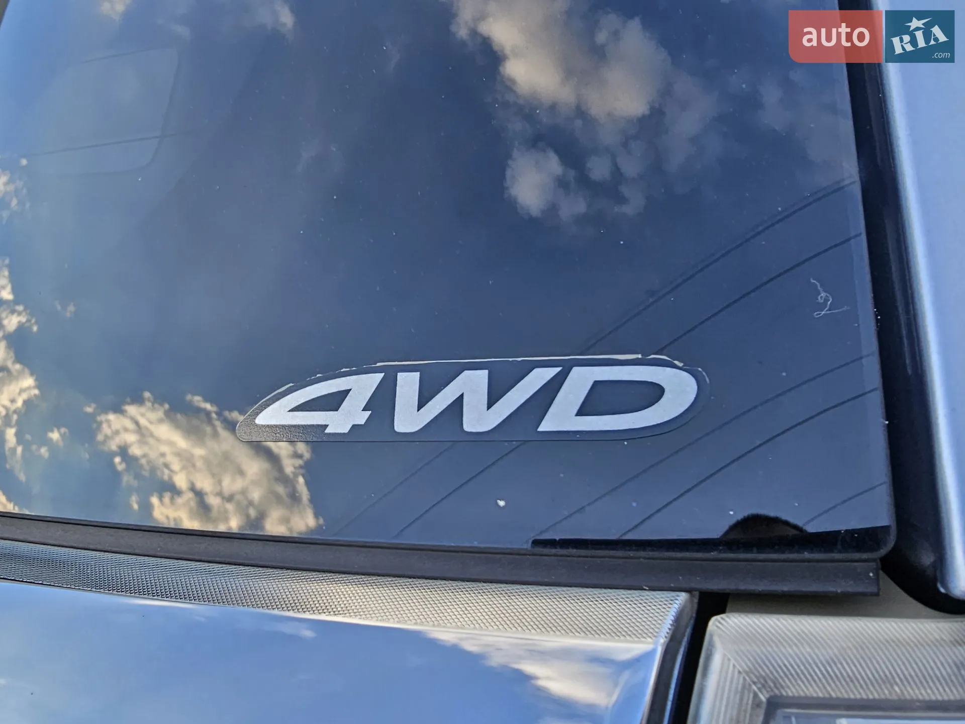 2014 Mitsubishi Outlander - мініатюра 12