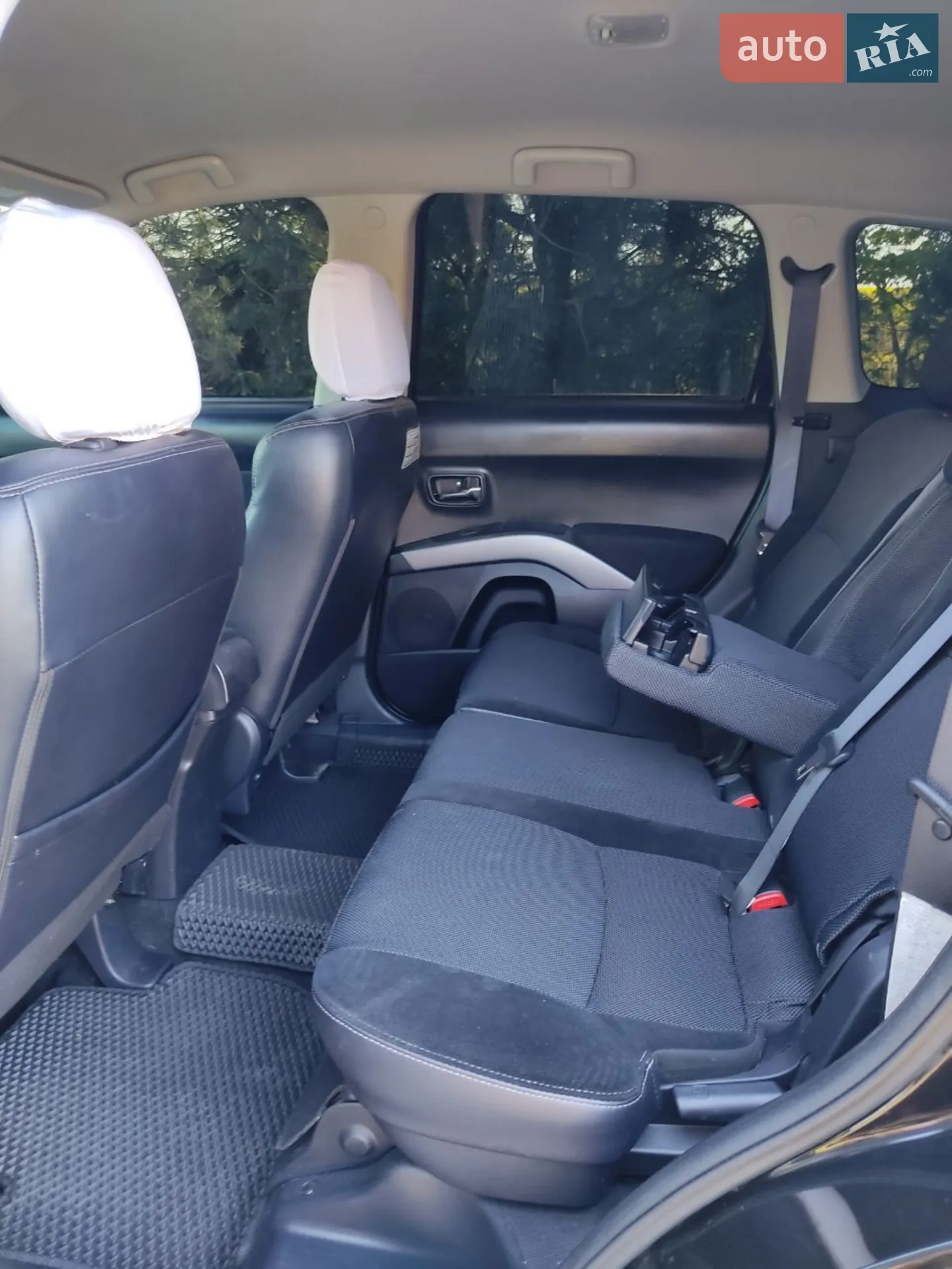 2011 Mitsubishi Outlander - мініатюра 26