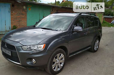 Позашляховик / Кросовер Mitsubishi Outlander 2011 в Рівному