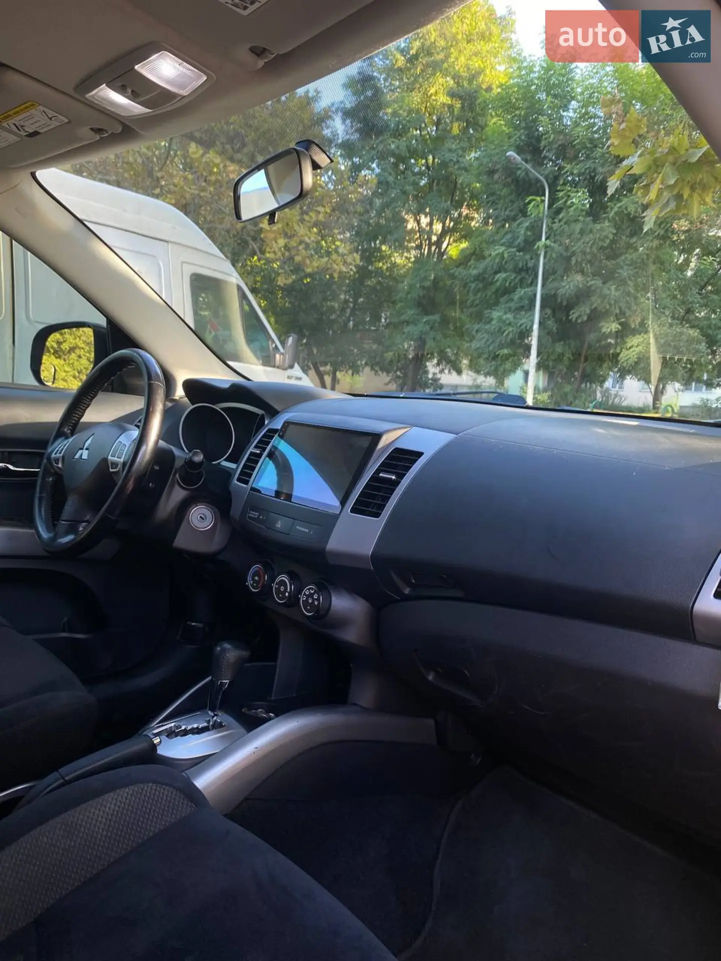 2010 Mitsubishi Outlander - мініатюра 6