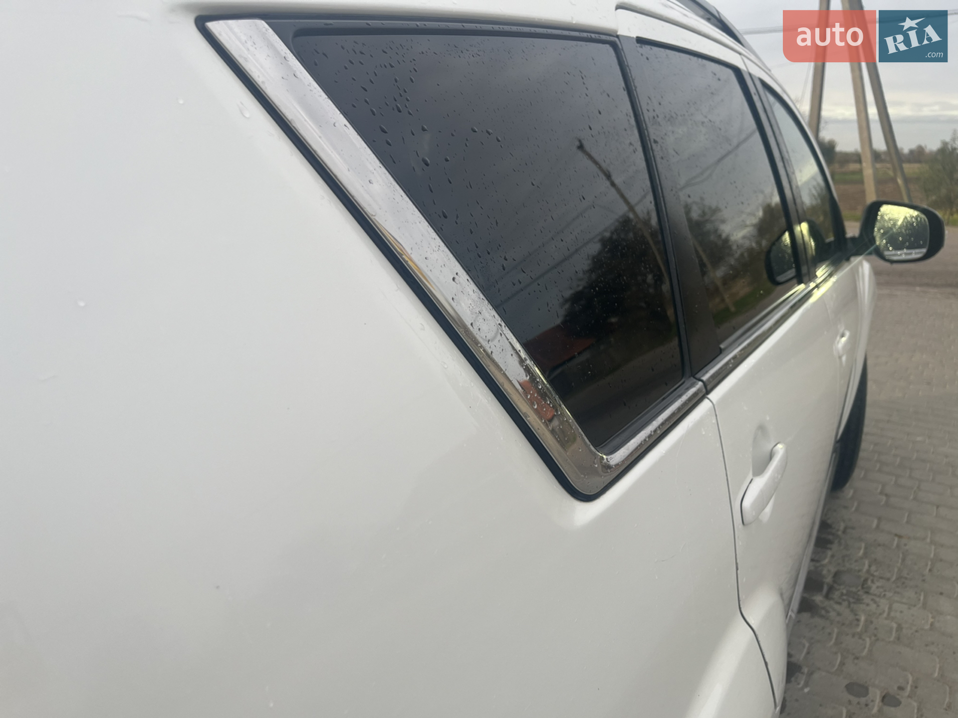 2010 Mitsubishi Outlander - мініатюра 9