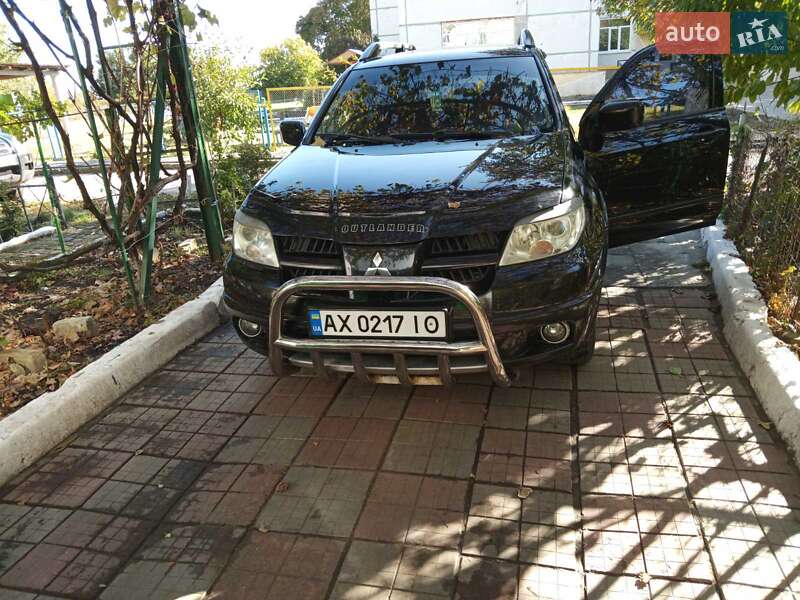Mitsubishi Outlander 2008