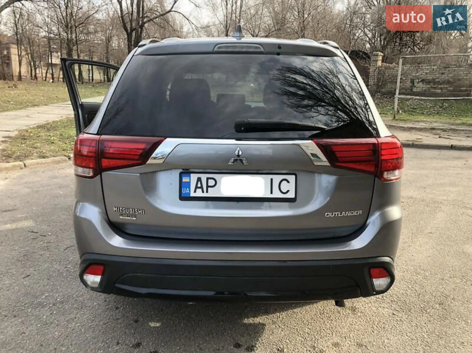 2017 Mitsubishi Outlander - мініатюра 25