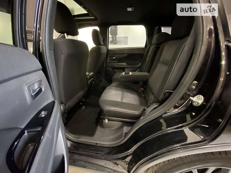 Позашляховик / Кросовер Mitsubishi Outlander 2017 в Вінниці