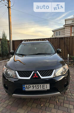 Внедорожник / Кроссовер Mitsubishi Outlander 2007 в Запорожье