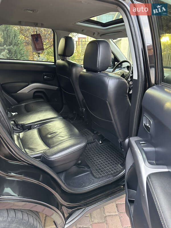 Внедорожник / Кроссовер Mitsubishi Outlander 2007 в Запорожье