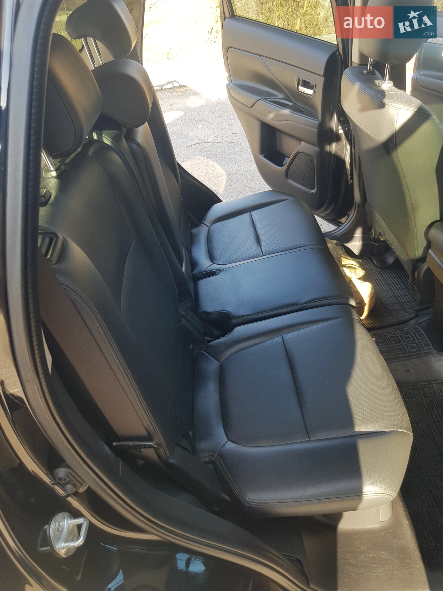 2013 Mitsubishi Outlander - мініатюра 15