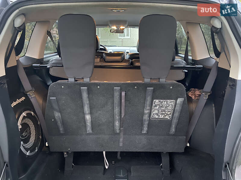 Внедорожник / Кроссовер Mitsubishi Outlander 2010 в Здолбунове