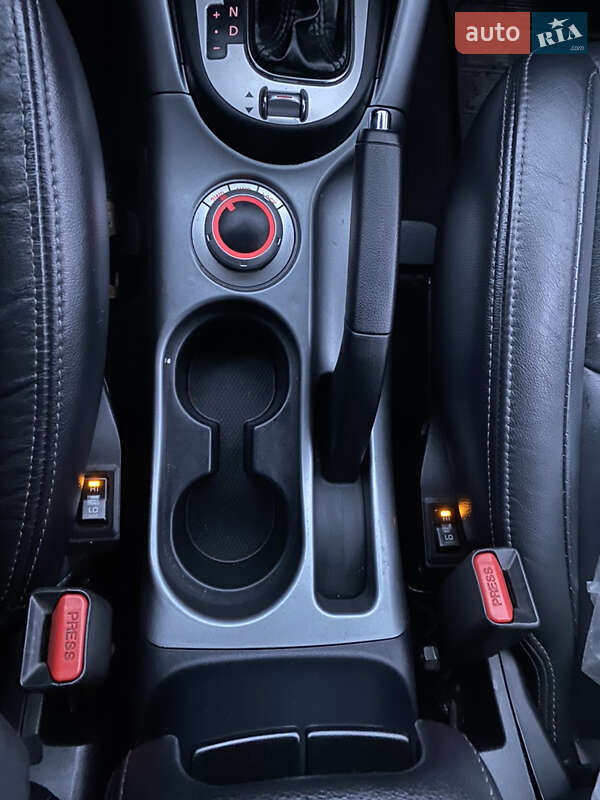 Внедорожник / Кроссовер Mitsubishi Outlander 2010 в Здолбунове
